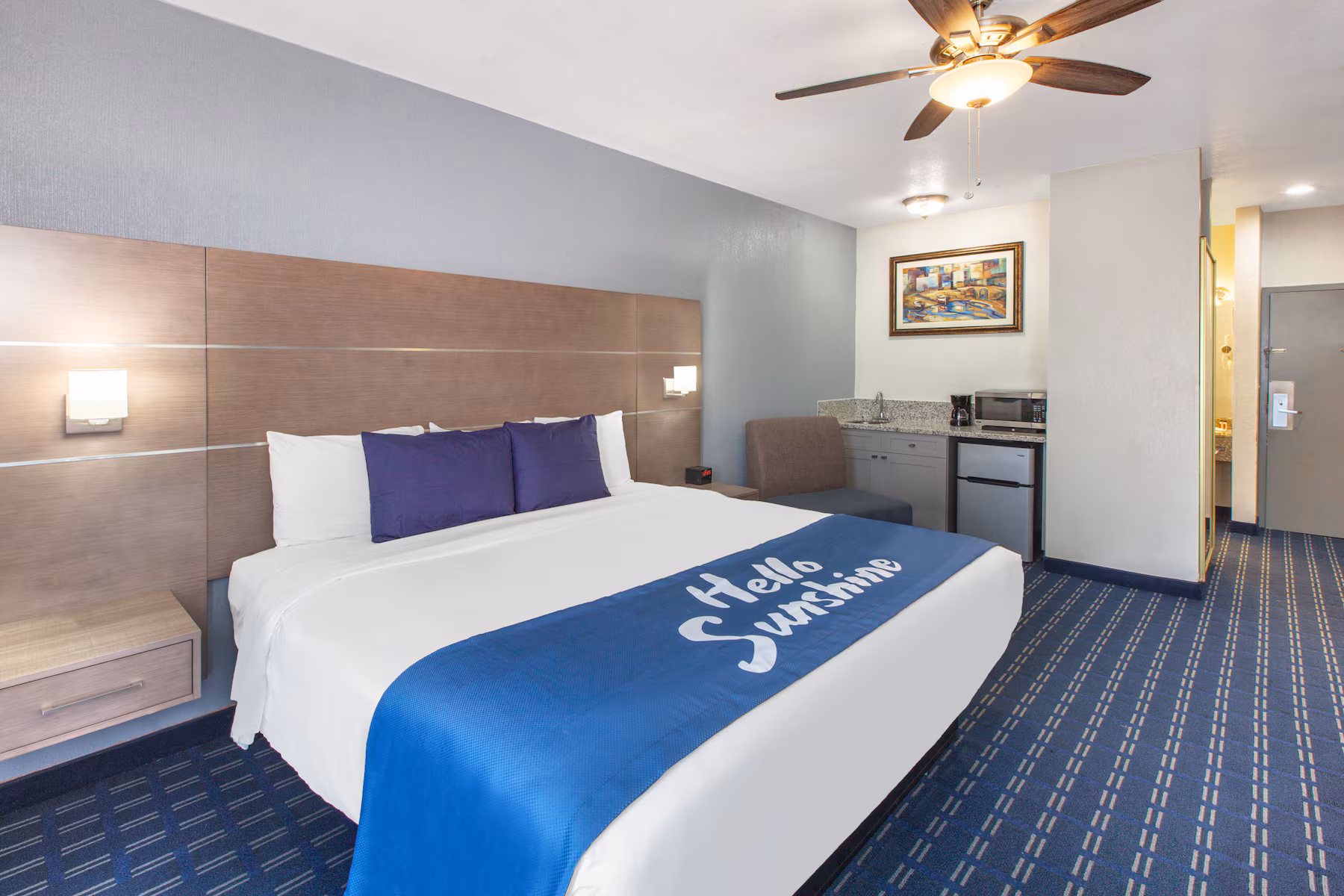 1 King Bed Second Floor Non-Smoking Room