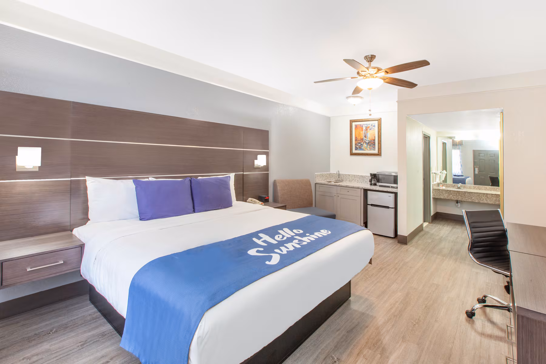 1 King Bed Non-Smoking Room
